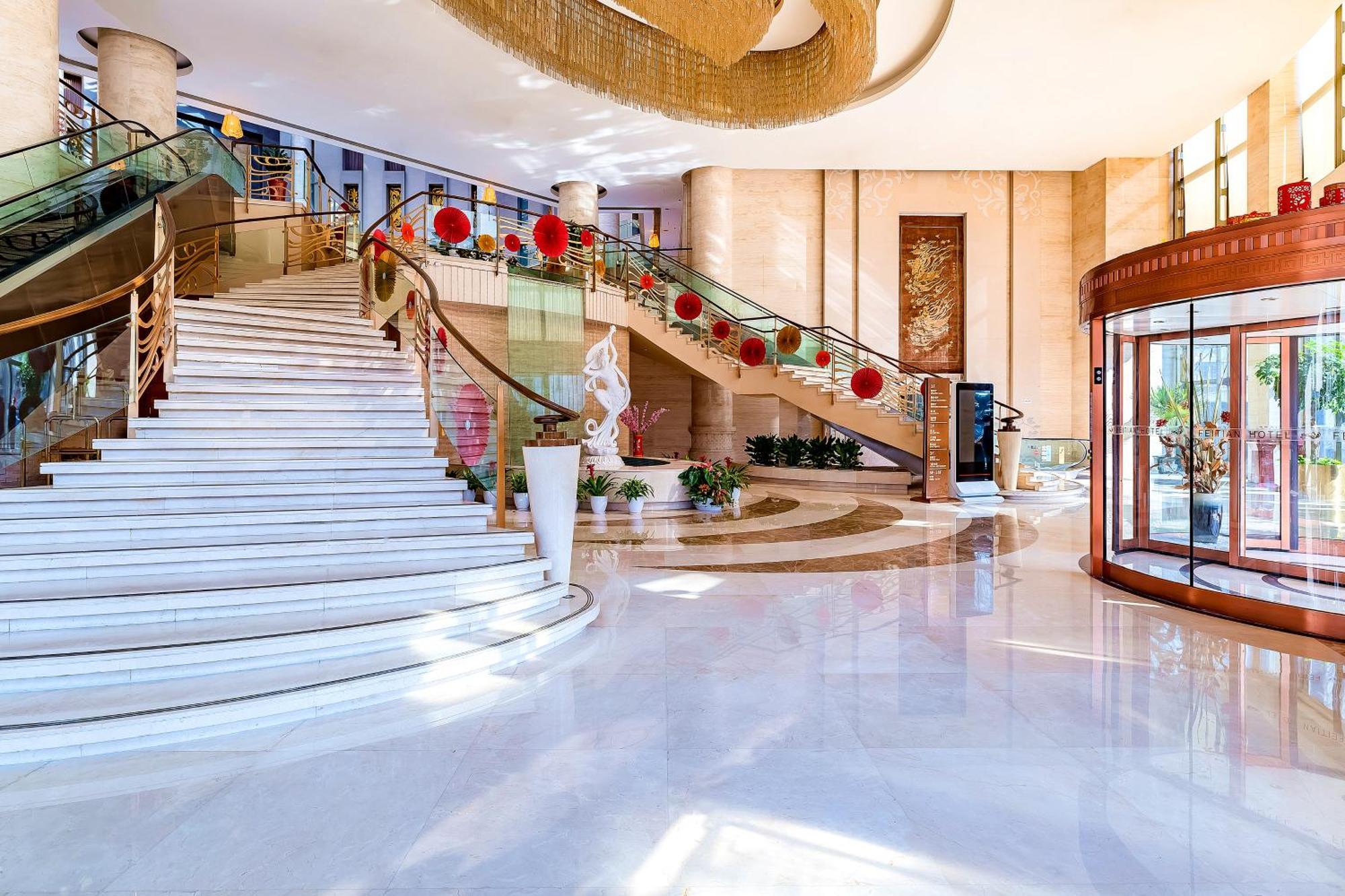 Beijing Feitian Hotel Exterior photo